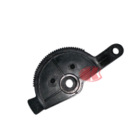 Engrenagem do Limpa Fio XC5887151 PR1000 / PR655 Brother